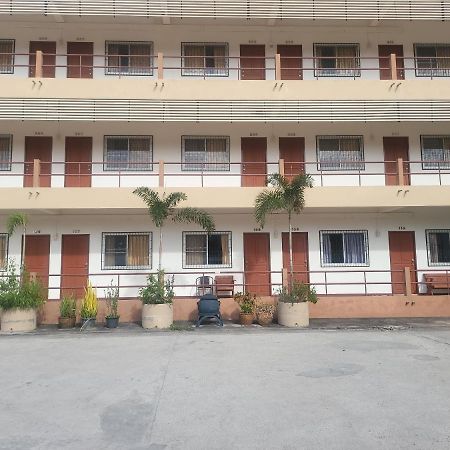 Ekaluk Place Inn Pattaya Eksteriør billede