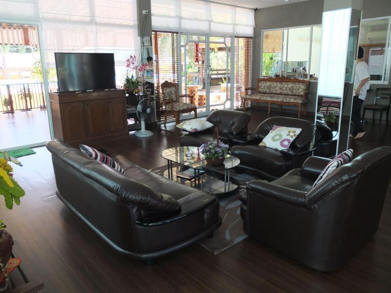 Ekaluk Place Inn Pattaya Eksteriør billede
